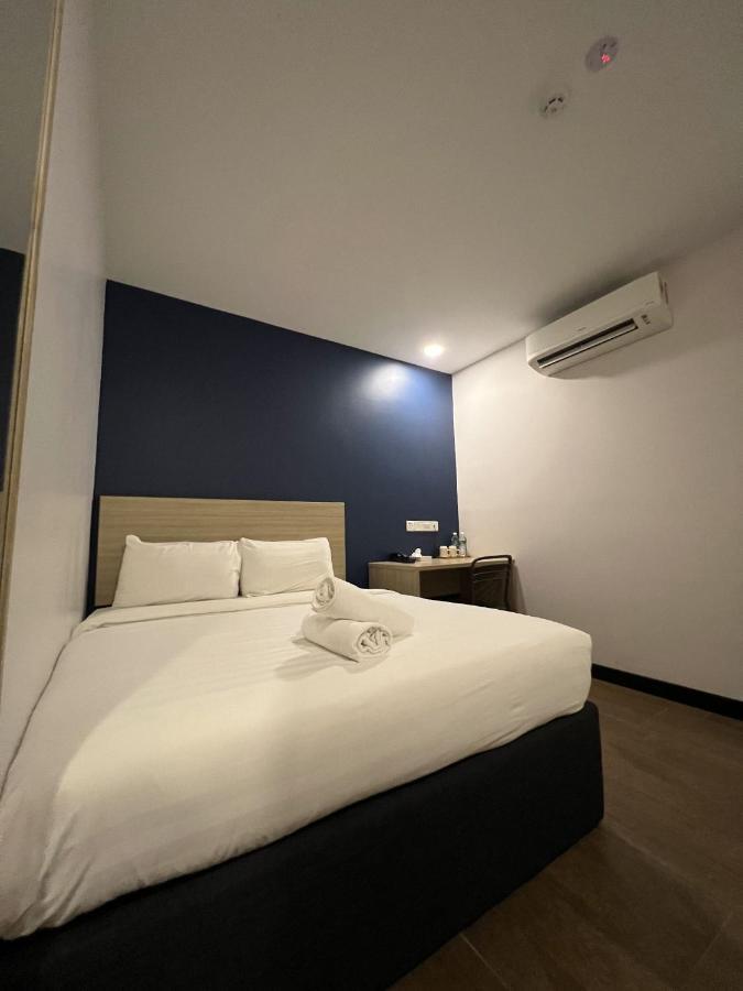 Zone Hotels, Telok Panglima Garang Teluk Panglima Garang Εξωτερικό φωτογραφία