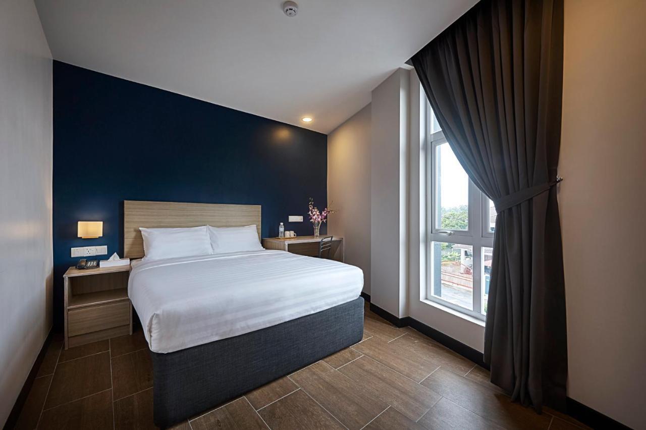 Zone Hotels, Telok Panglima Garang Teluk Panglima Garang Εξωτερικό φωτογραφία